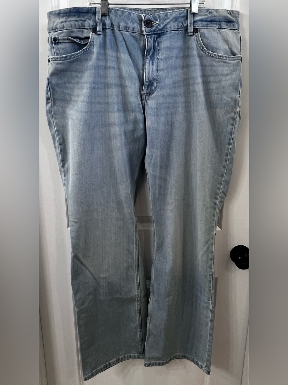 NWT Wrangler Mae Mid-Rise Bootcut Blue Jeans, 19x34